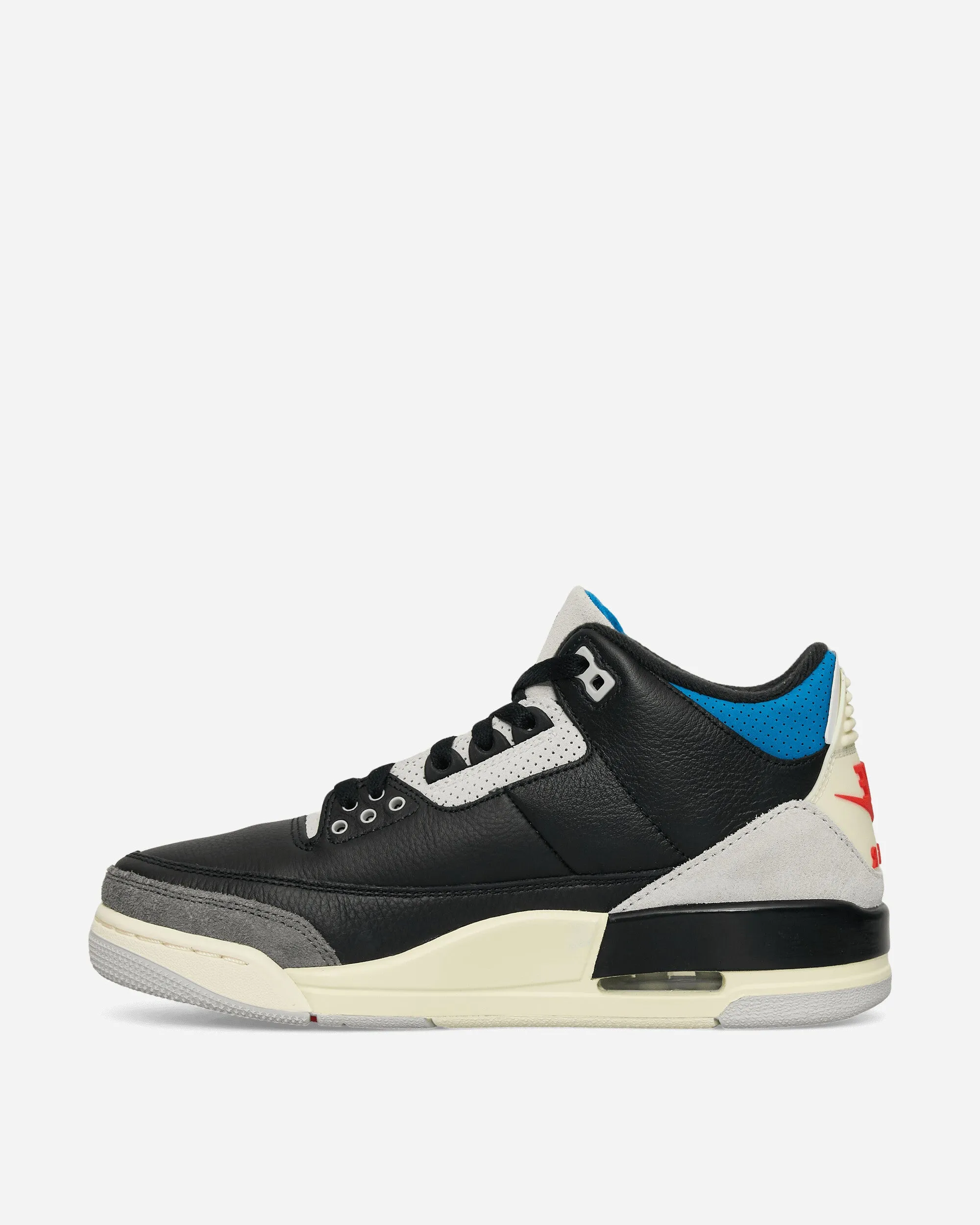 Air Jordan 3 Retro OG 'Rare Air' Sneakers Black / Chile Red / Military Blue