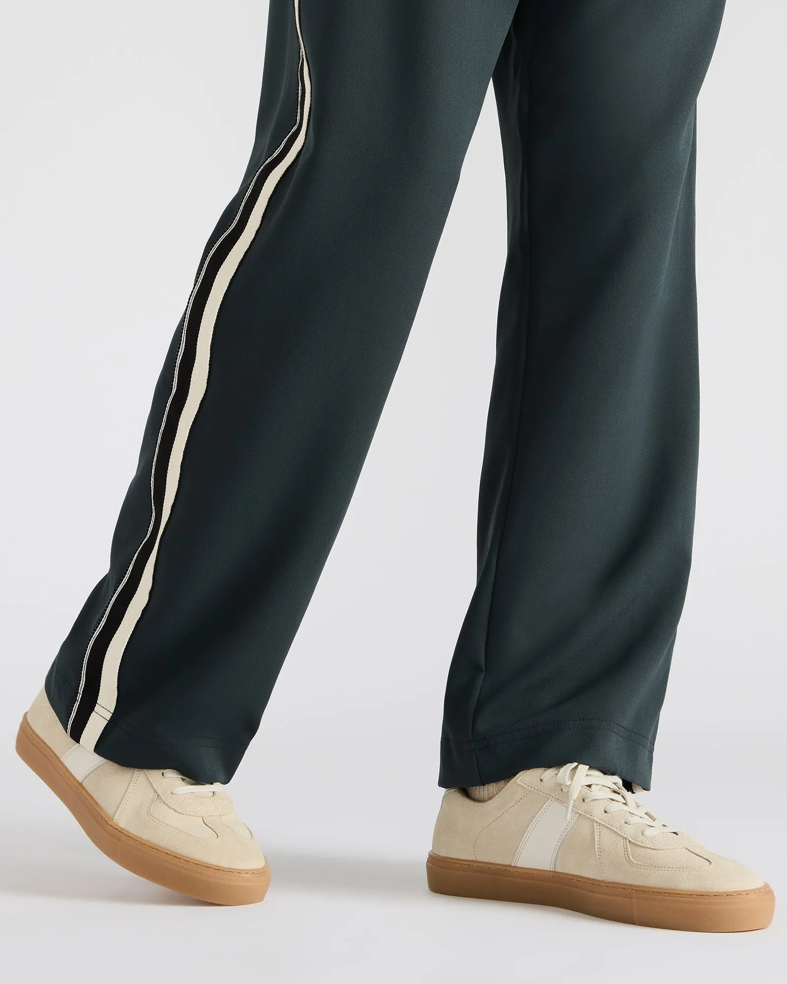 BRADY SAND SUEDE
