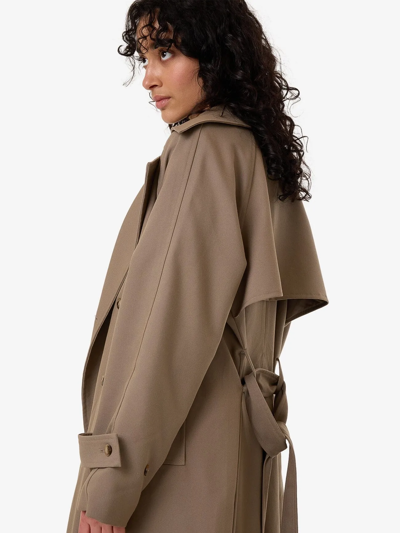 Cache Trench Coat - String