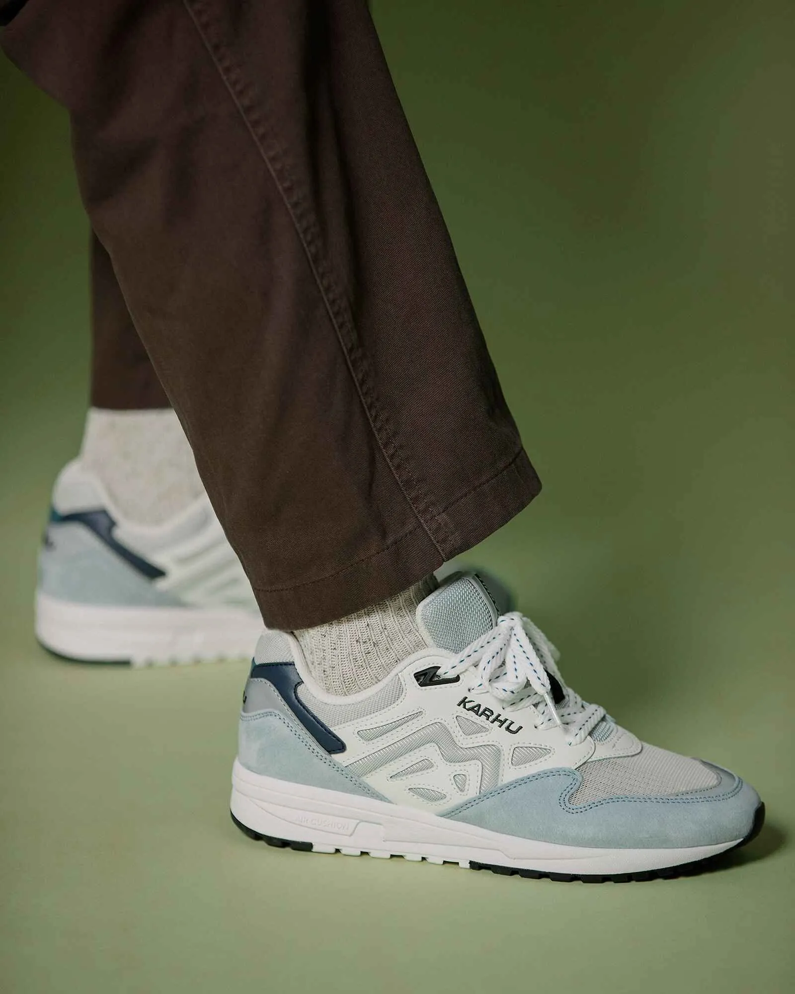 LEGACY 96 - PEARL BLUE / BRIGHT WHITE