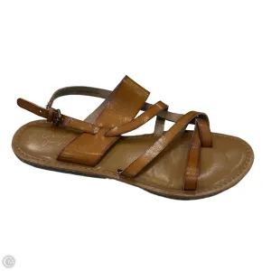 Sandals Flats By Crown Vintage In Brown, Size: 8