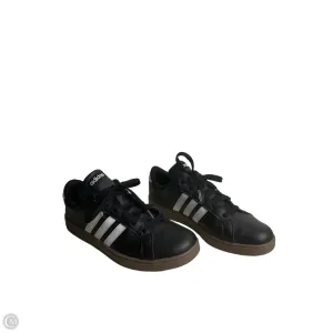 Shoes Sneakers By Adidas In Black, Size: 7