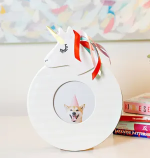 White Stripe Mini Round Frame