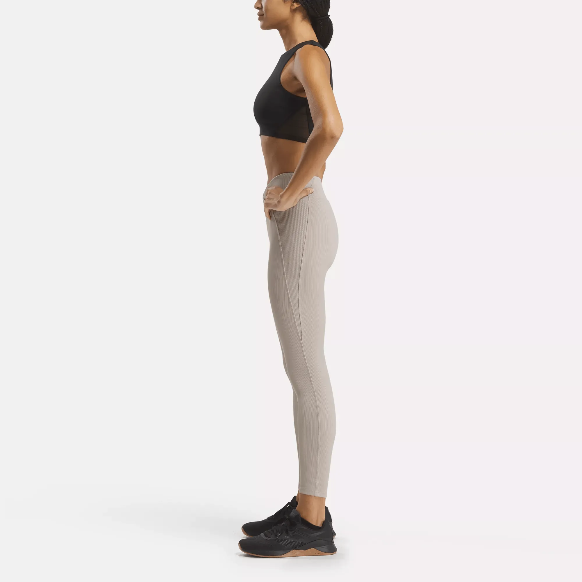 Women's Studio Ribbed High-Rise Leggings