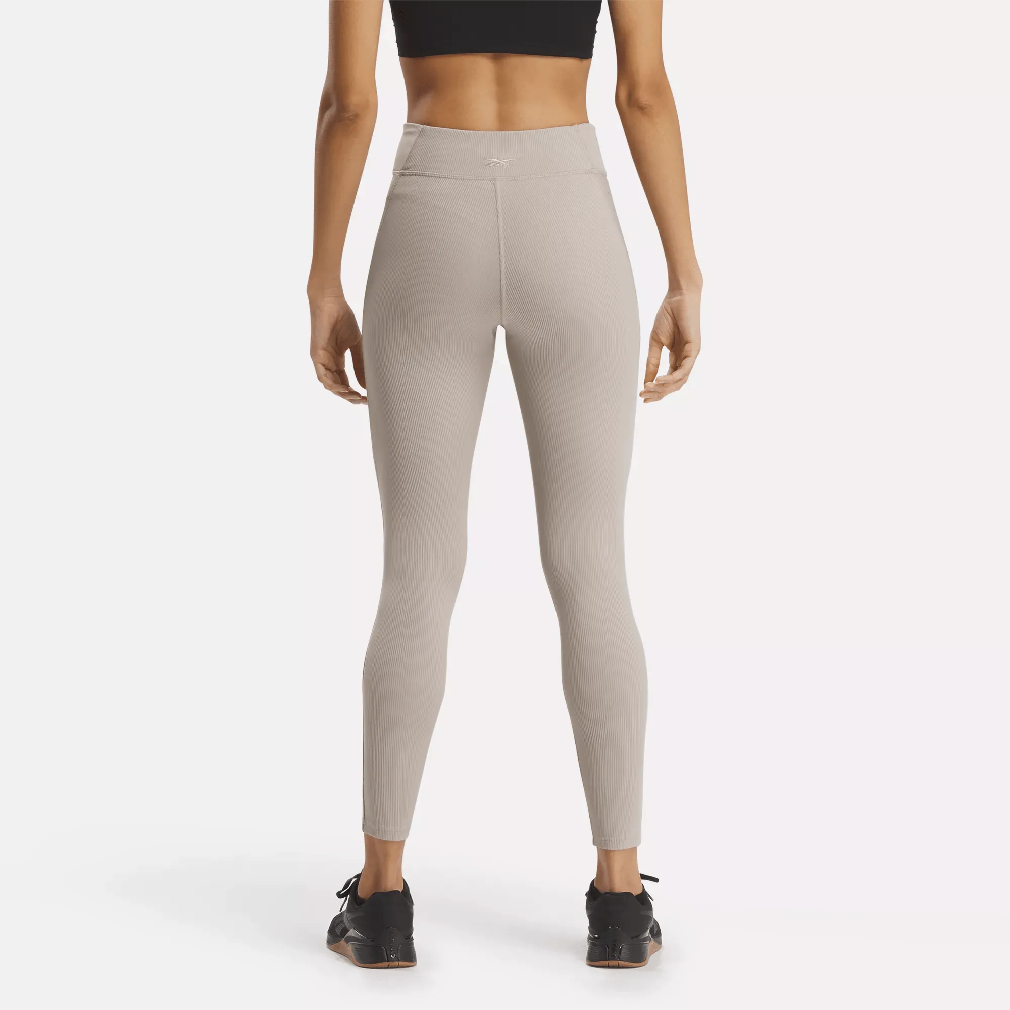 Women's Studio Ribbed High-Rise Leggings
