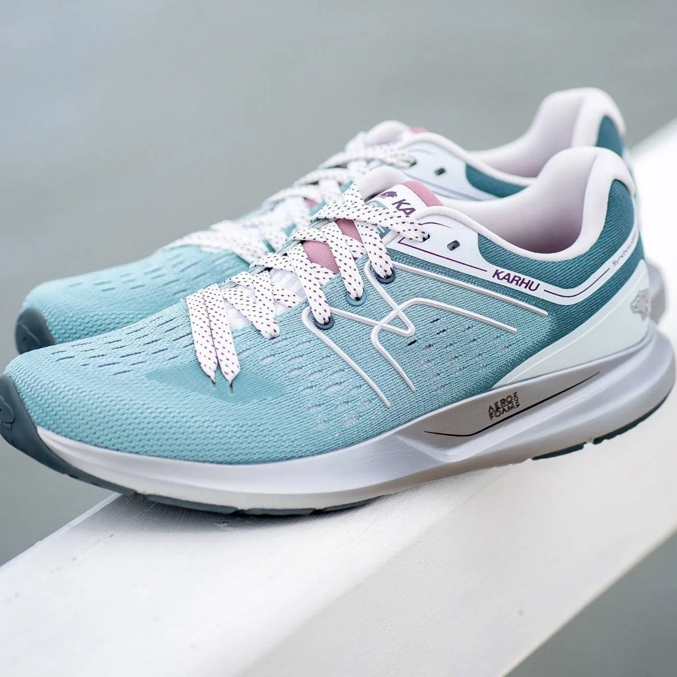 WOMEN'S SYNCHRON 1.5 - AQUIFER / SILVER